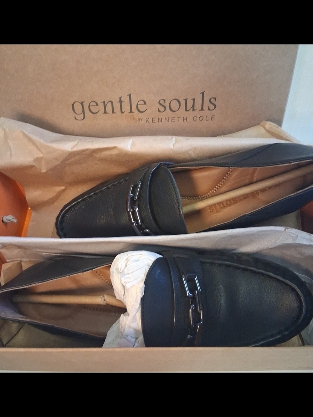 Kenneth Coles  Jenella gentle souls Womens Black Leather Loafers